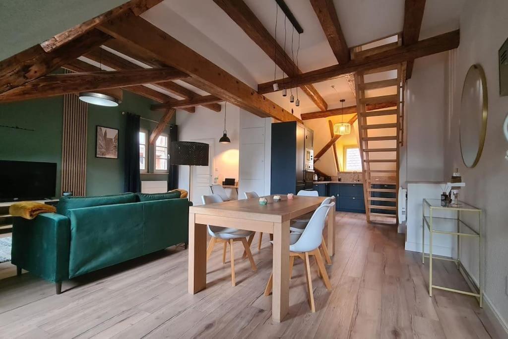Апартаменти Duplex Centre - Le Marche Оберне Екстер'єр фото